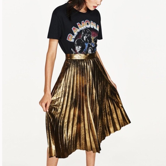 Gold pleated midi skirt Clearance
